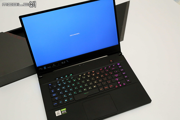 點我看大圖 直上極速 300Hz 俱樂部 - Zephyrus S15 (i7-10875H + GTX2080SUPER)