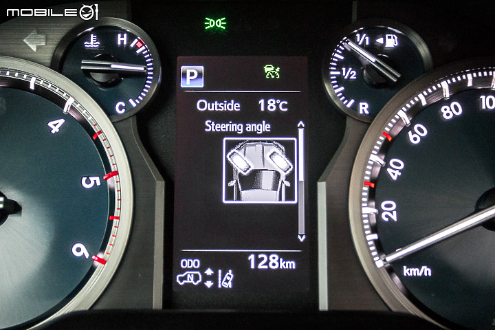 Toyota Land Cruiser Prado 2.8 柴油版試駕｜來場優雅荒野行
