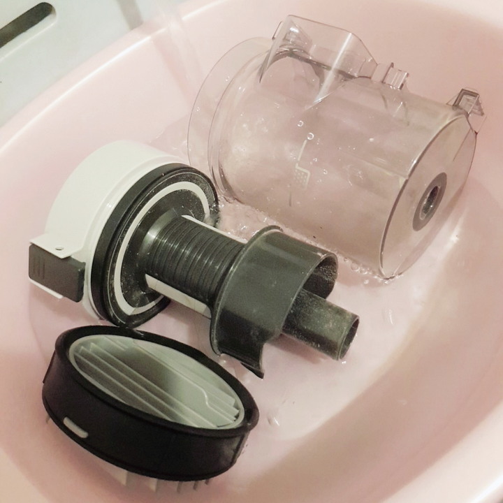 微塵看得見!大吸力也能極輕巧!Panasonic無線吸塵器 MC-SB30J!