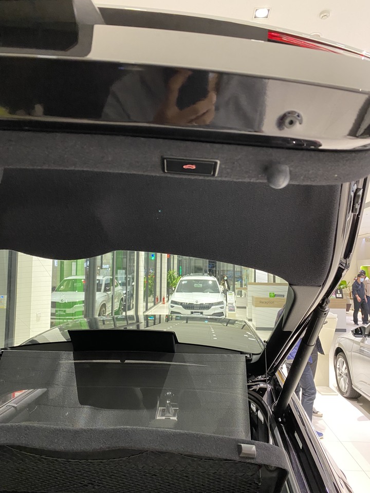 實際去看Škoda Superb 1.5TSI 房車菁英版的感想分享~
