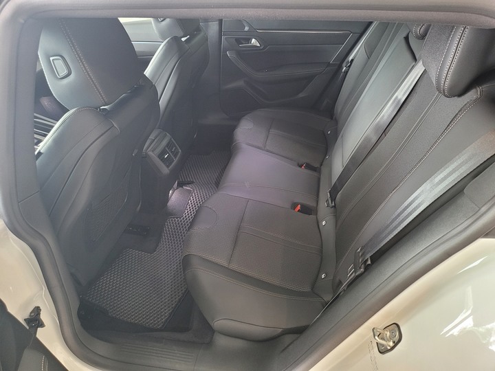 法系絕美跑旅！PEUGEOT 508SW 靜態賞車