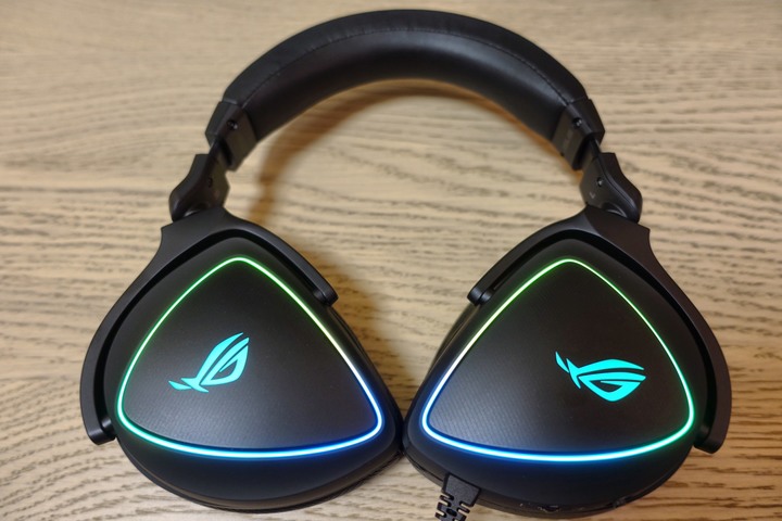 [開箱] ROG Delta S 輕量RGB電競耳罩式耳機