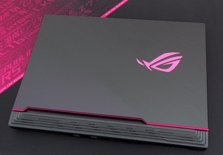 粉粉惹人愛 ASUS ROG STRIX G15 G512LV 電馭粉開箱