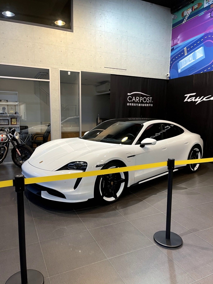 TAYCAN也有外匯車???