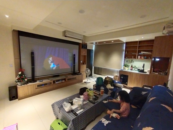 花了2年時間，ＤＩＹ裝潢自家．．．．