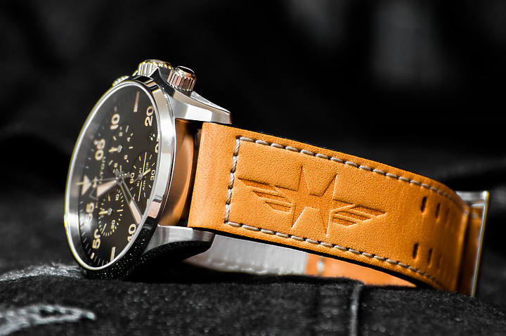 「Hamilton Khaki Pilot」漢米爾頓卡其飛行計時錶 - 開別人箱開箱文