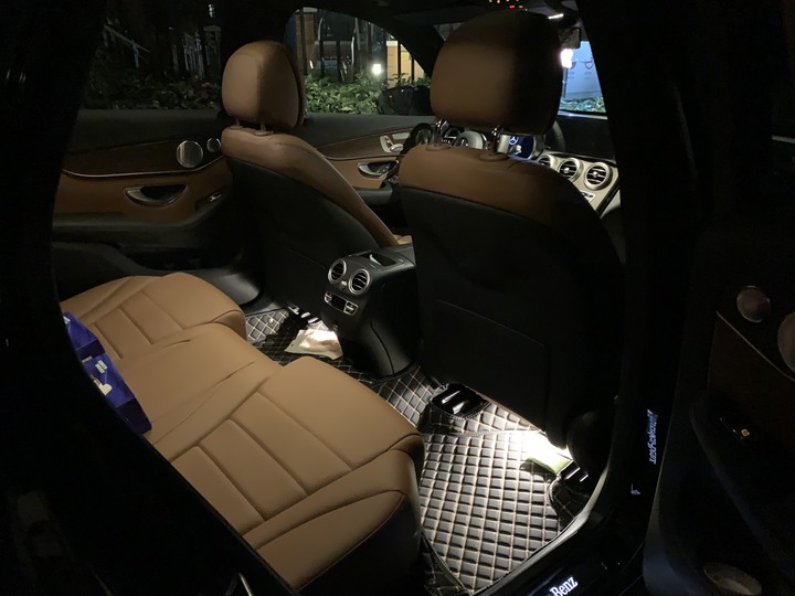 陸版2021款GLC300L動感款開箱