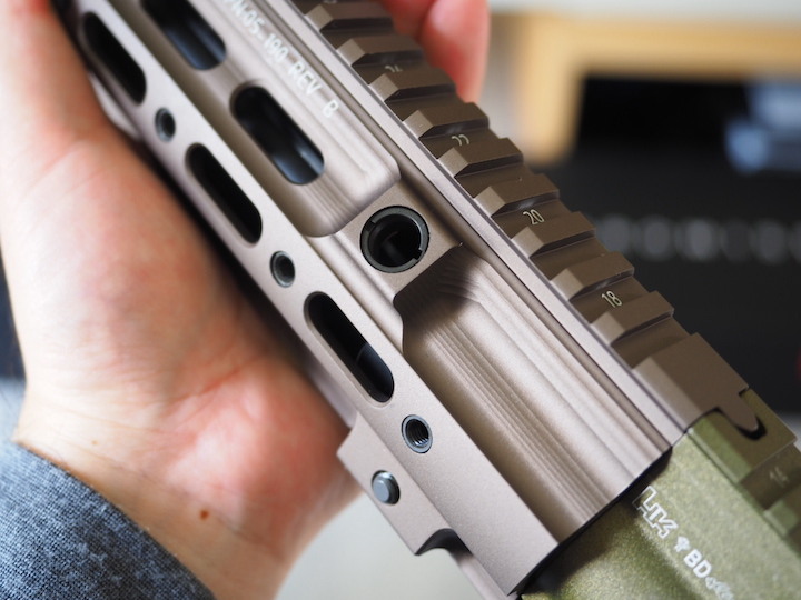 [開箱] VFC HK416 Delta Custom 氣動空氣軟槍
