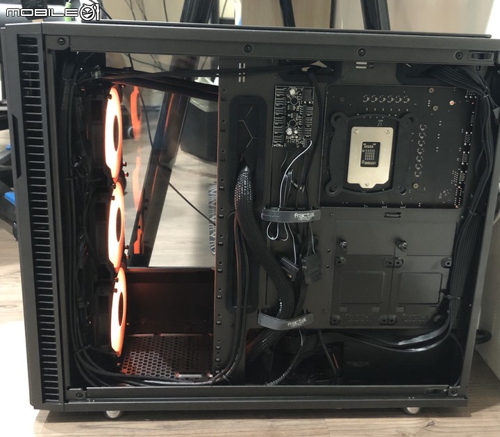 [心得] 小分享 技嘉Aorus信仰機