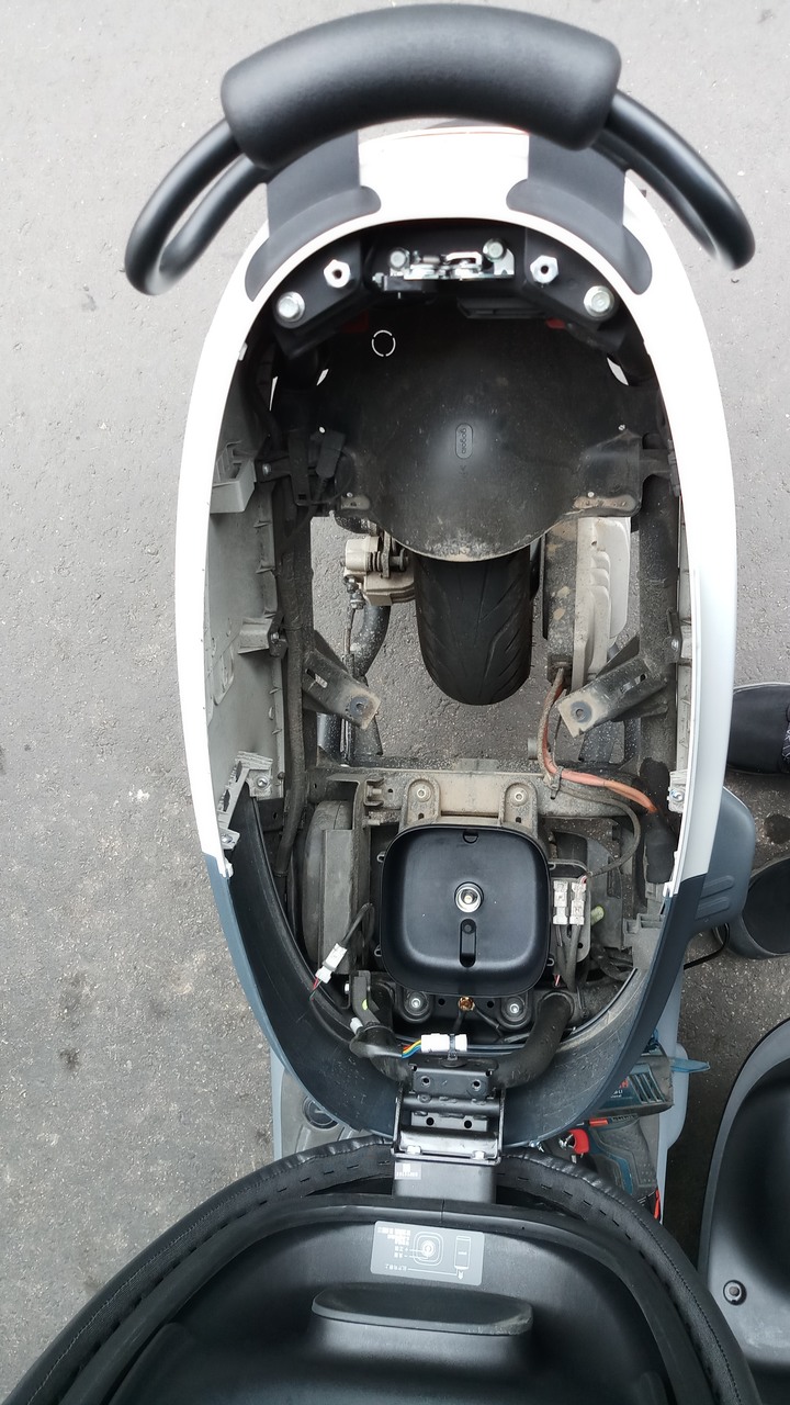 Gogoro Viva方向燈優化DIY