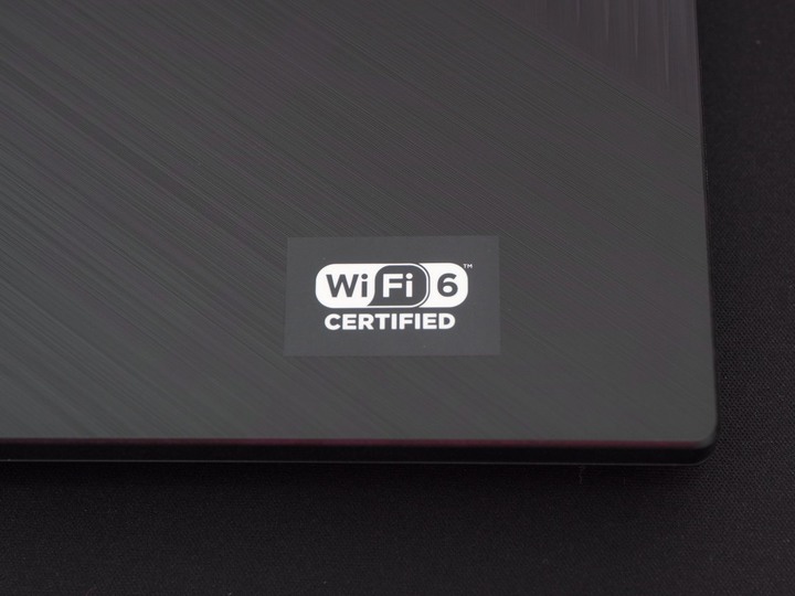 粉粉惹人愛 ASUS ROG STRIX G15 G512LV 電馭粉開箱
