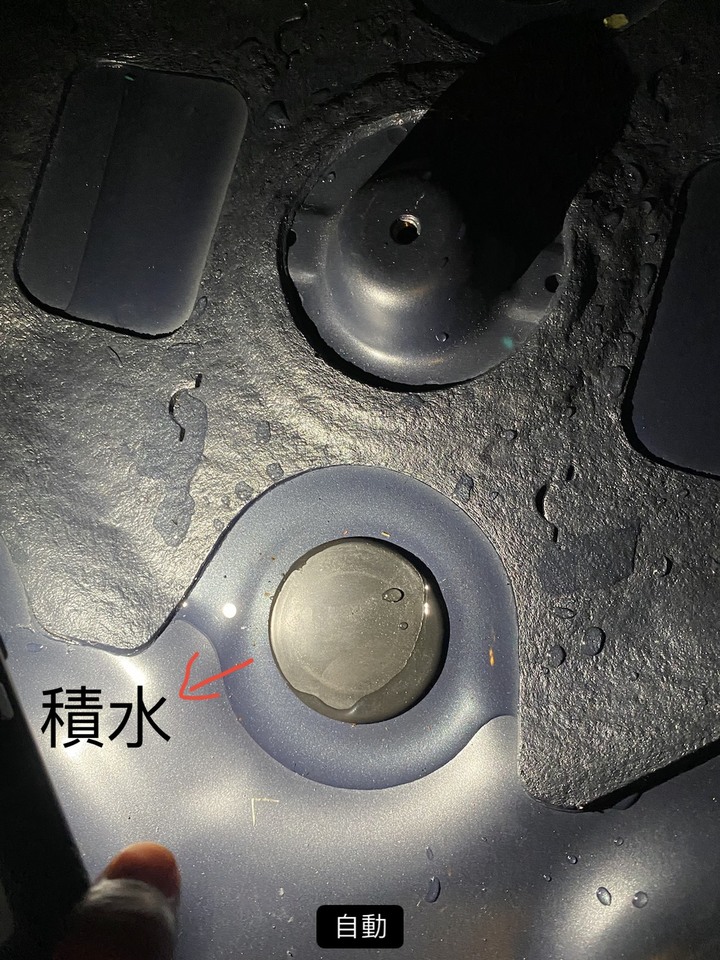(悶!買新車如此悲傷) Hyundai VENUE交車2週~心情紀實.. QQ"