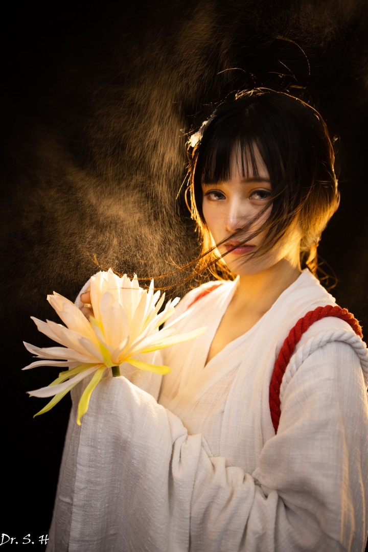 神明少女（神明事務所前台）