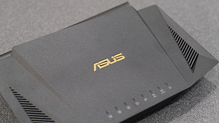 點我看大圖 更快更寬的傳輸效率加上全面防護的路由器 | ASUS RT-AX56U 使用體驗