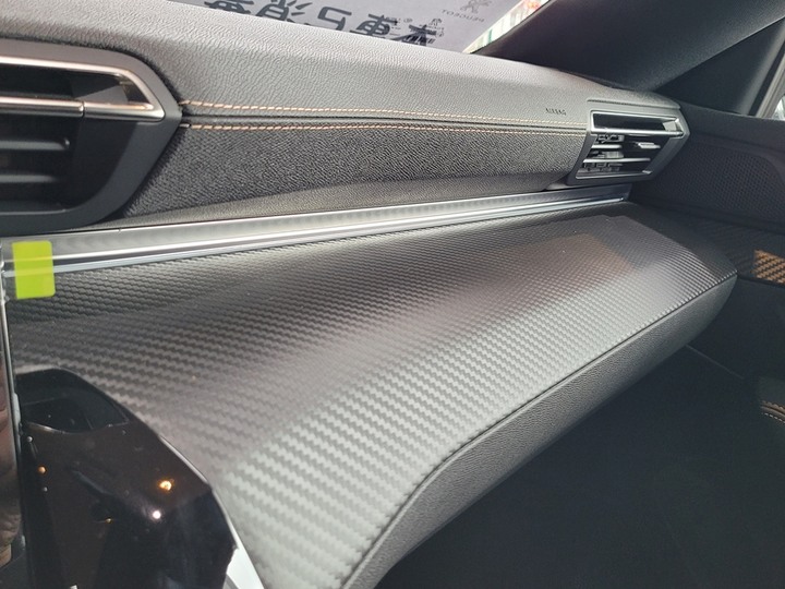 法系絕美跑旅！PEUGEOT 508SW 靜態賞車