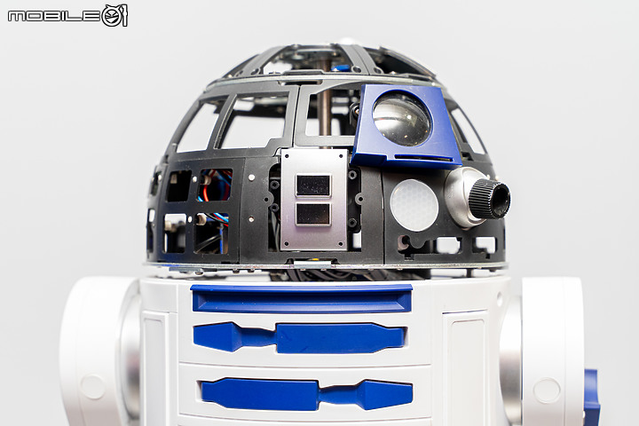 電影能做的它也行！《星際大戰》R2-D2官方復刻1/2模型登台