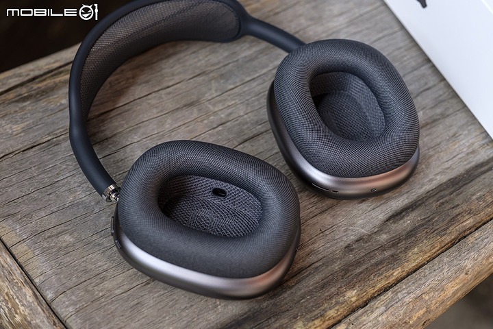 點我看大圖 Apple AirPods Max深空灰开箱