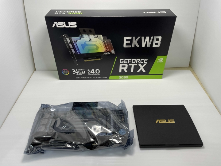 「開箱」RTX3090-24G-EK