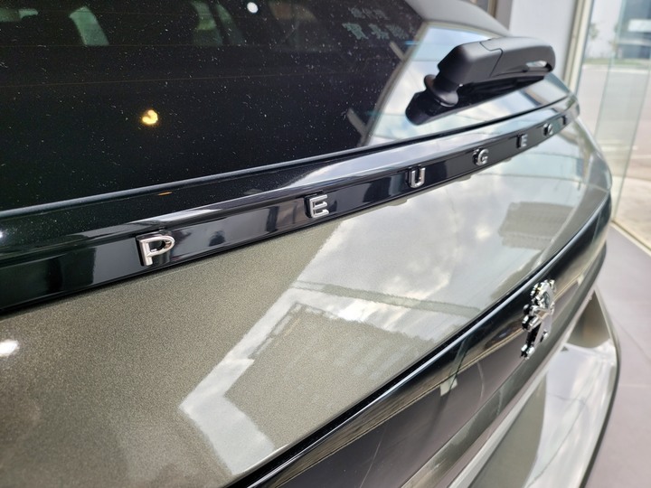法系絕美跑旅！PEUGEOT 508SW 靜態賞車