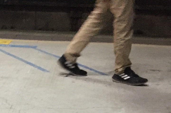 有沒有人看過這雙鞋子🥺