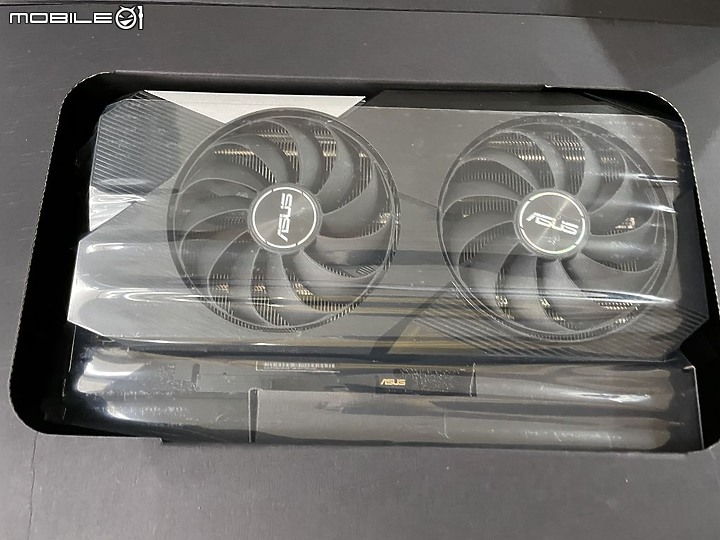 性價不錯的 DUAL RTX3060 Ti 入手開箱
