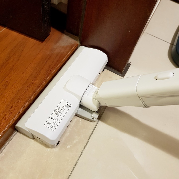 微塵看得見!大吸力也能極輕巧!Panasonic無線吸塵器 MC-SB30J!