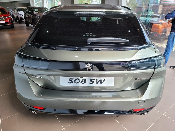 法系絕美跑旅！PEUGEOT 508SW 靜態賞車