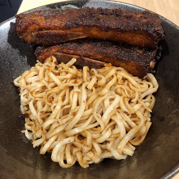 點我看大圖 超級懶人料理的乾拌麵《洛城大掌櫃》