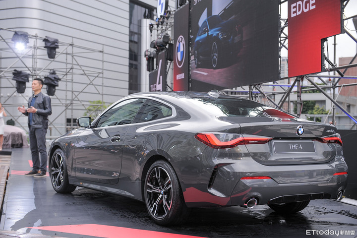 首批120輛完售!BMW新4系列Coupe 236萬起上市、女神許瑋甯代言
