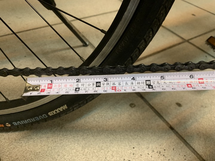 求解:小弟美利達冠軍系列登山車,原廠shimano deore踩踏不順感(前大後小齒)