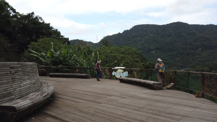 [樂山童盟] [台北文山] 茶香環狀步道(健康步道-茶展中心步道-壺穴步道-小天空步道)