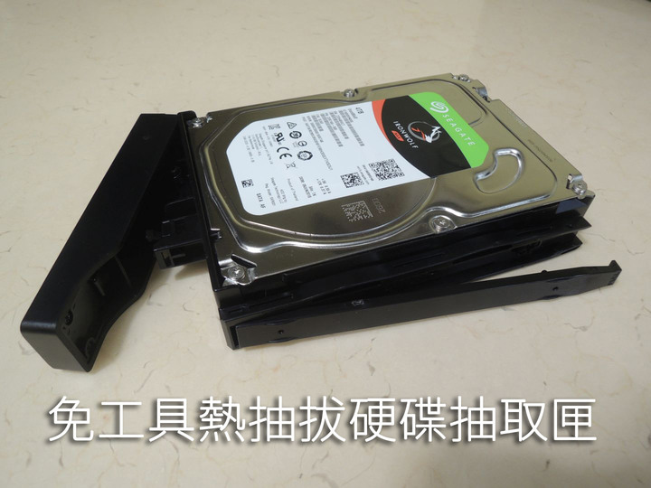 點我看大圖 Synology DS1621xs+ 開箱及 DSM 7.0 體驗分享