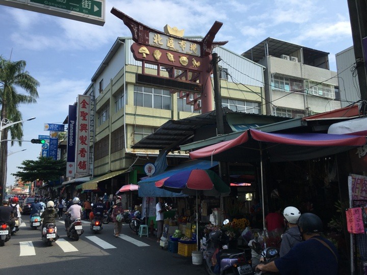 騎遊屏東市四大市場享食記