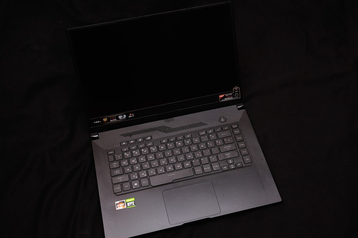 點我看大圖 少了光害跑一樣快,ASUS ROG Zephyrus G15 GA502IV 電競筆電開箱測試