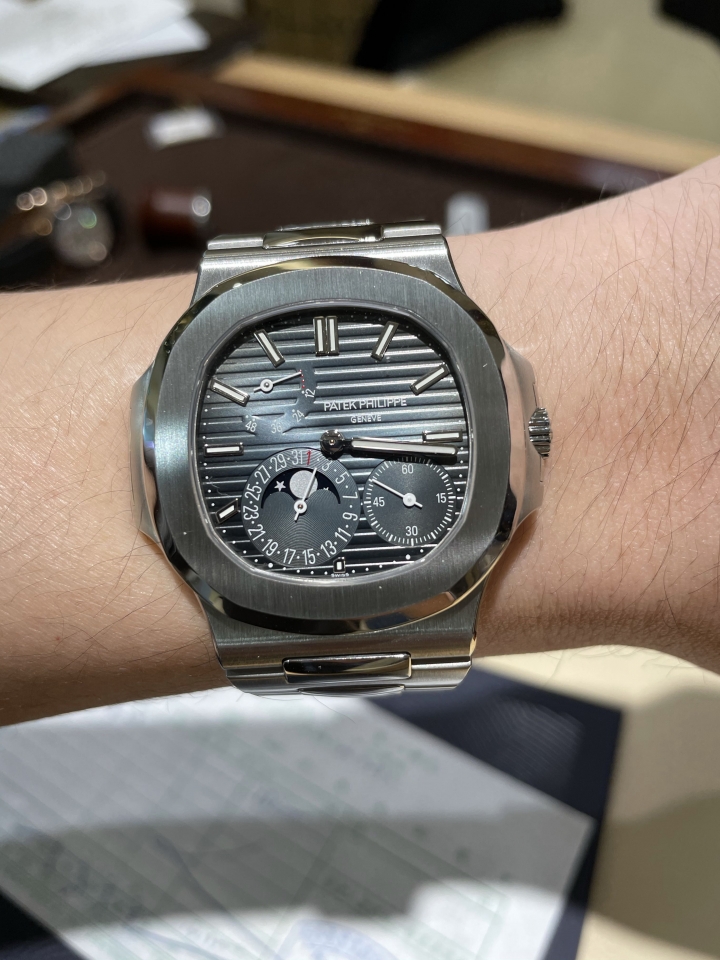 Patek Philippe 5712/1A