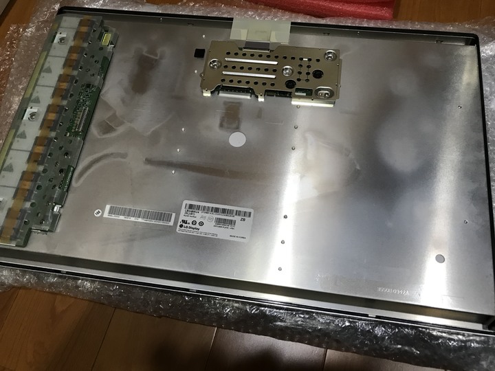 Dell U2410 螢幕畫面問題（出現不自然暗影）（12/12更新，面板更換完成）