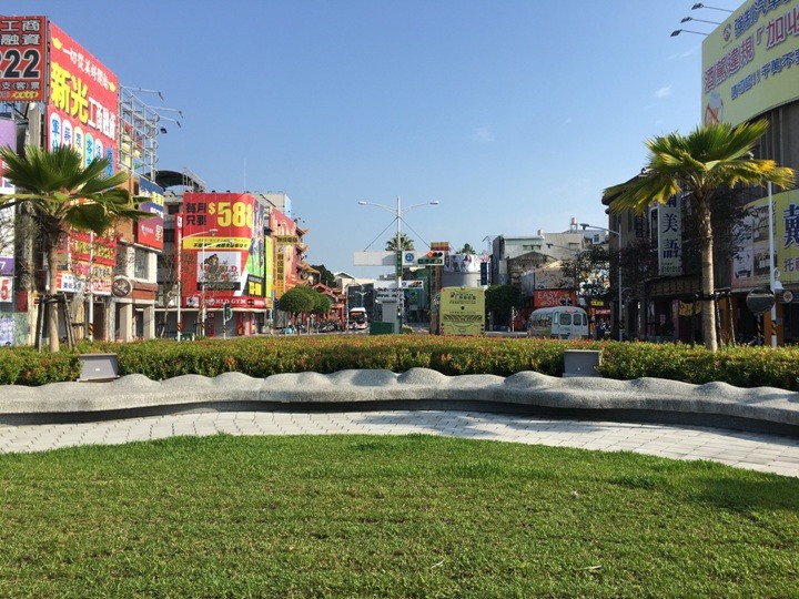 騎遊屏東市四大市場享食記