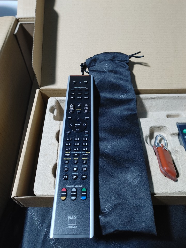 點我看大圖 〔開箱〕NAD M17V2i MASTER系列 旗艦AV前級擴大機 ~ 真實、平衡的好聲音