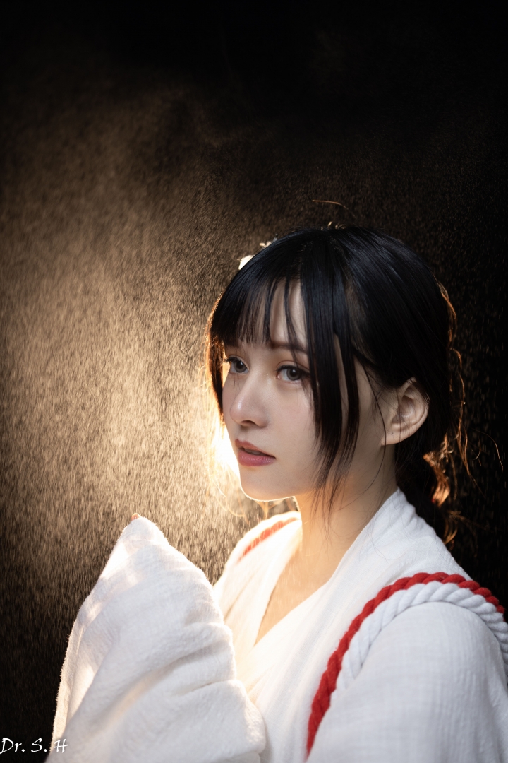 神明少女（神明事務所前台）