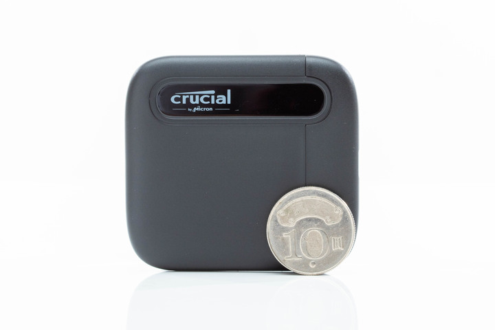 美光 Crucial X6/X8 2TB USB-C SSD 實測 兼具輕巧與容量的外接儲存選擇