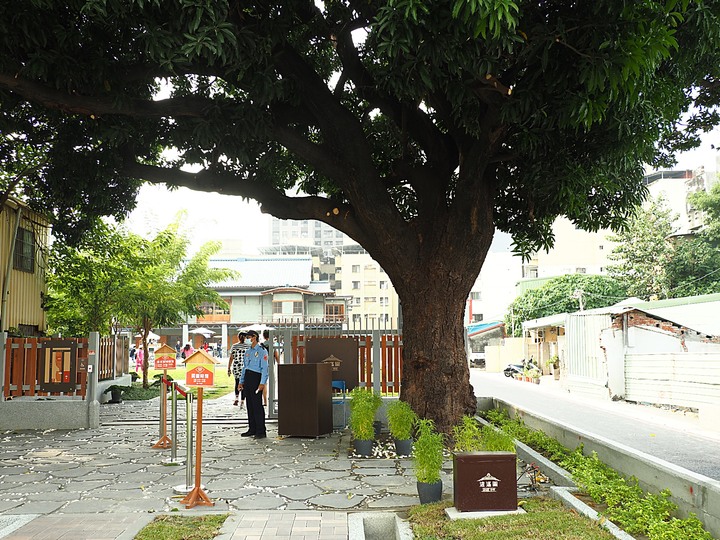 到高雄逍遙去，因為有座逍遙園 — 日治時期華族農莊豪宅，同時也是新南向基地