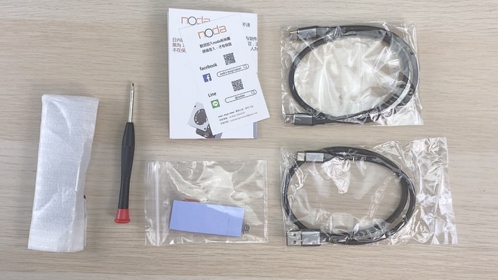 開箱 NODA Turbine 內建風扇的 SSD 外接盒