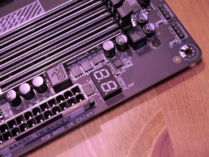 RYZEN5 5600X 搭載 B550 AORUS MASTER 簡單測試