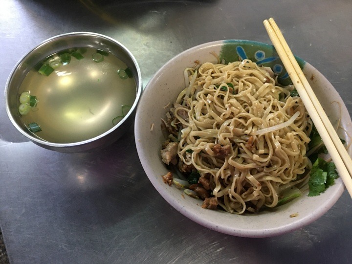 騎遊屏東市四大市場享食記