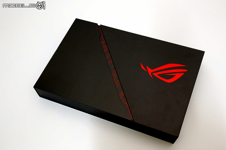 直上極速 300Hz 俱樂部 - Zephyrus S15 (i7-10875H + GTX2080SUPER)