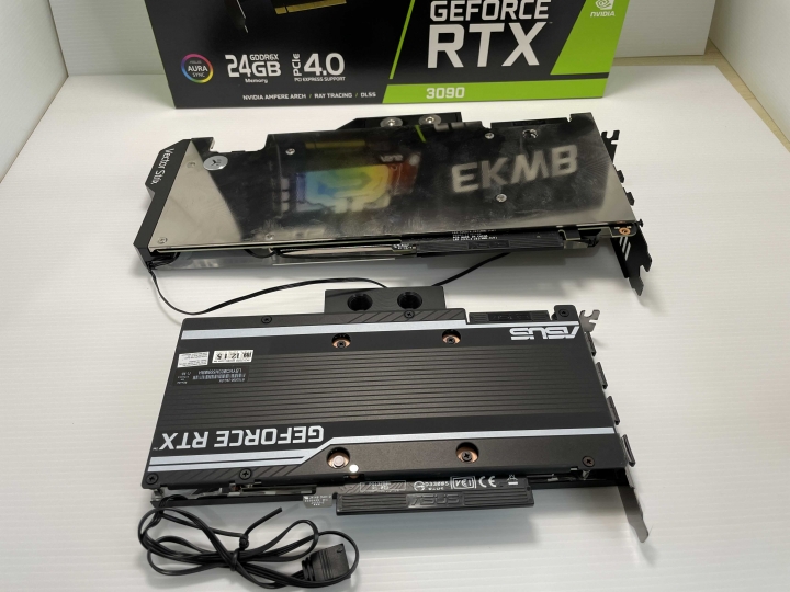 「開箱」RTX3090-24G-EK