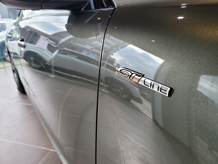 法系絕美跑旅！PEUGEOT 508SW 靜態賞車