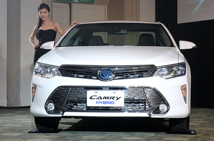 是顧客服務活動非召回通知！台灣 3 款 Toyota 油電車免費更換煞車零件