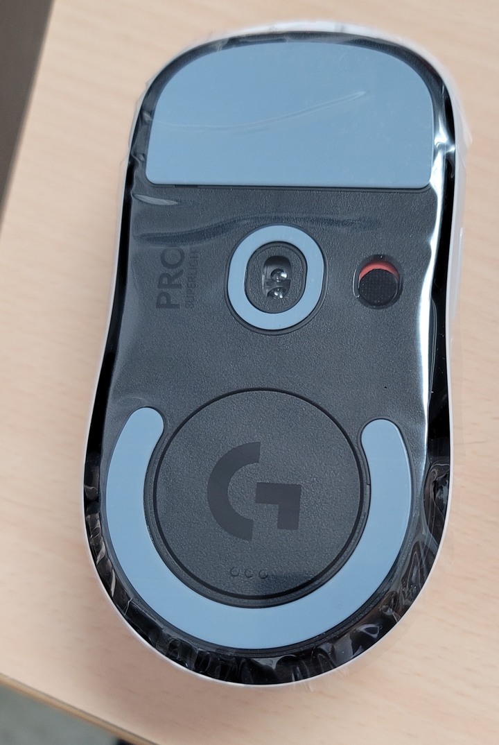 羅技X Pro Superlight白色開箱