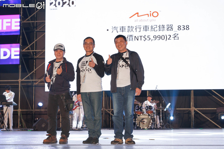 BMW Motorrad Days 2020 重機大會師！李千那現場演唱、兩千位車主共襄盛舉